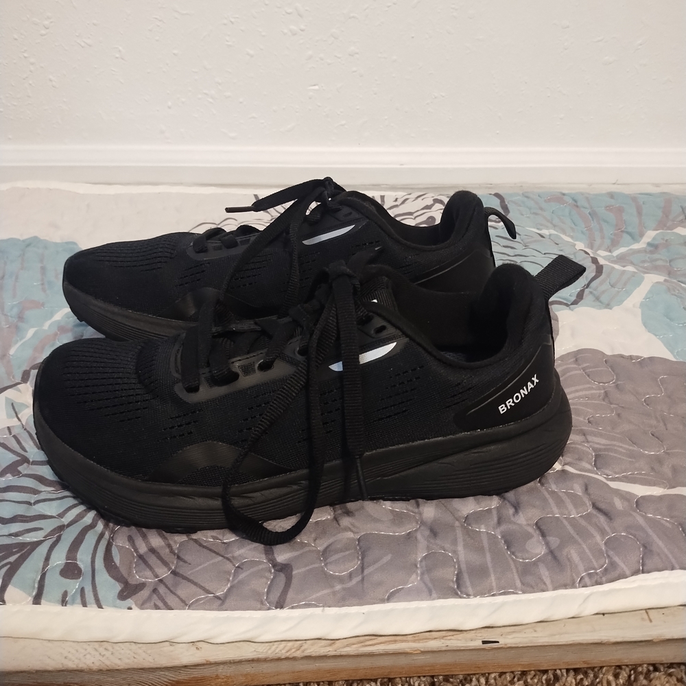 BRONAX women.s 8.5 Wide Toe Box Running Shoes | Natural Foot Shape  Sneakers